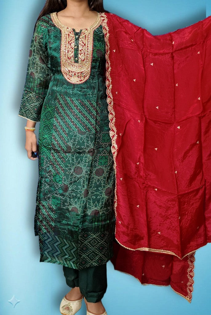 Emerald Regal Elegance Charm Suit