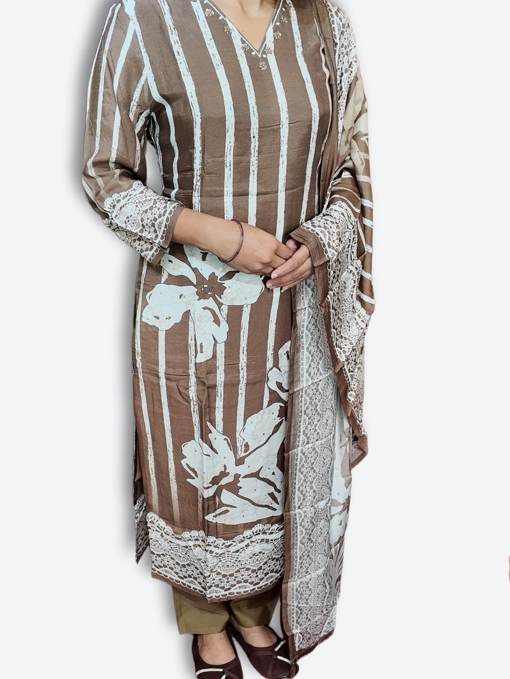 Chestnut Timeless Elegance Charm Suit