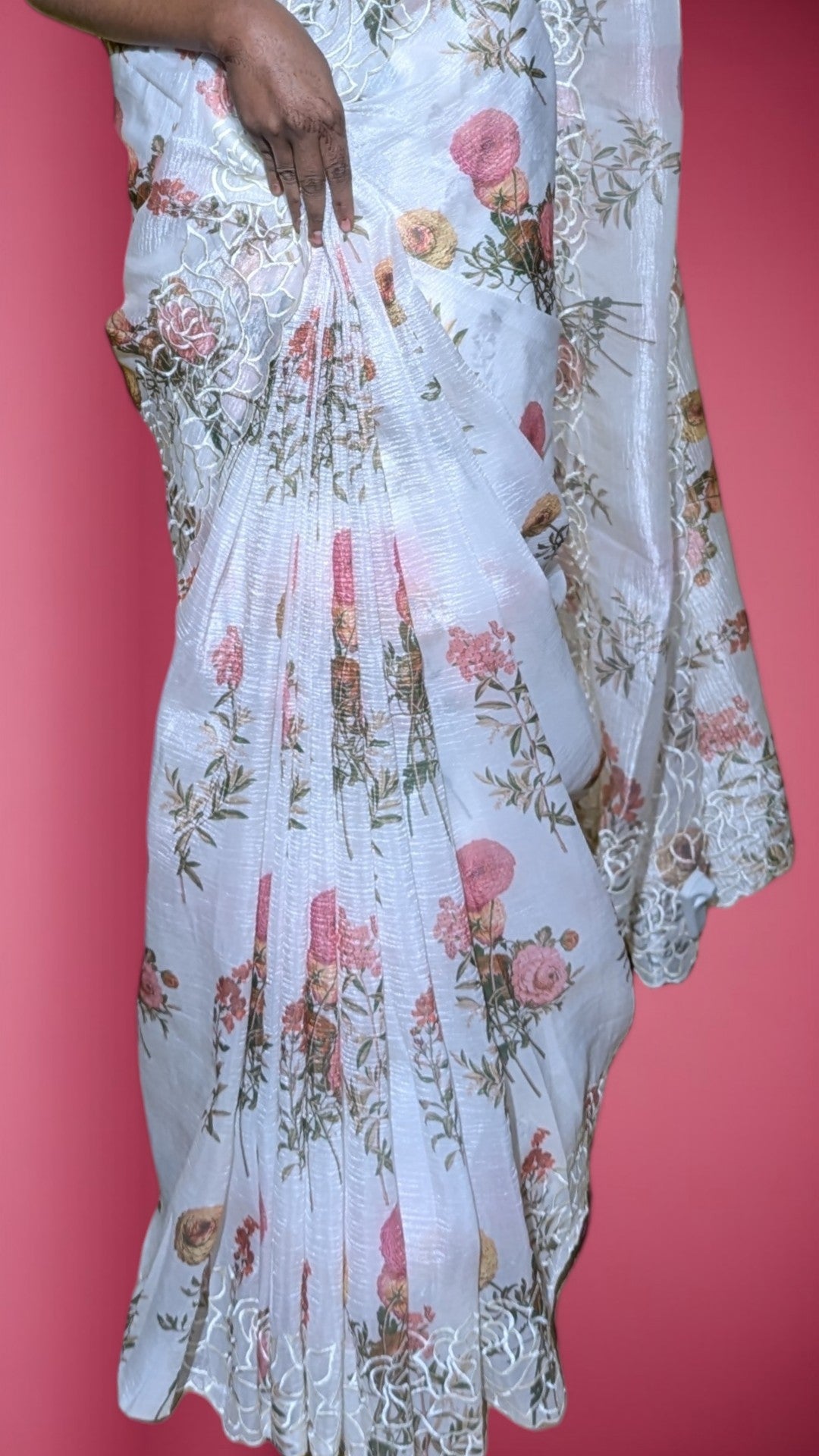 Pearl Ethereal Bloom Elegance Saree