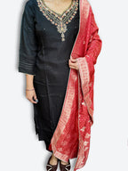 Onyx Regal Opulent Elegance Suit
