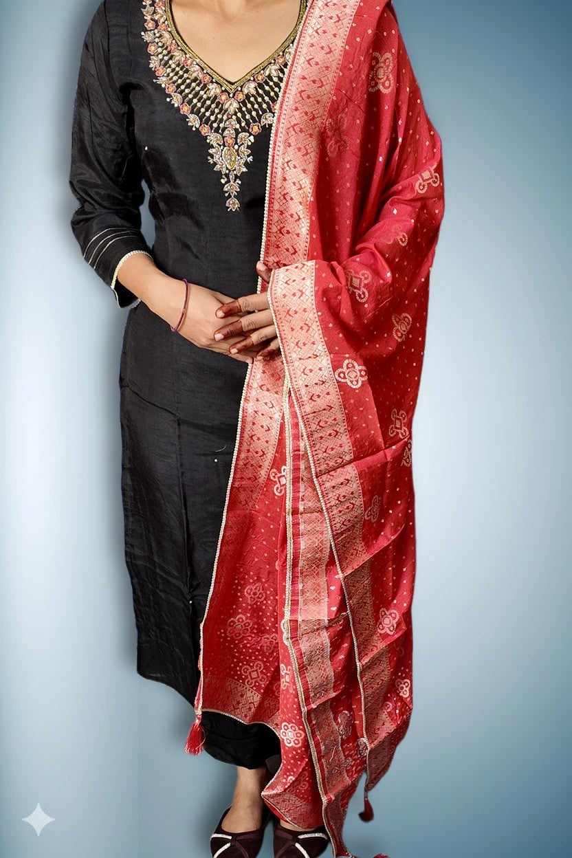 Onyx Regal Opulent Elegance Suit