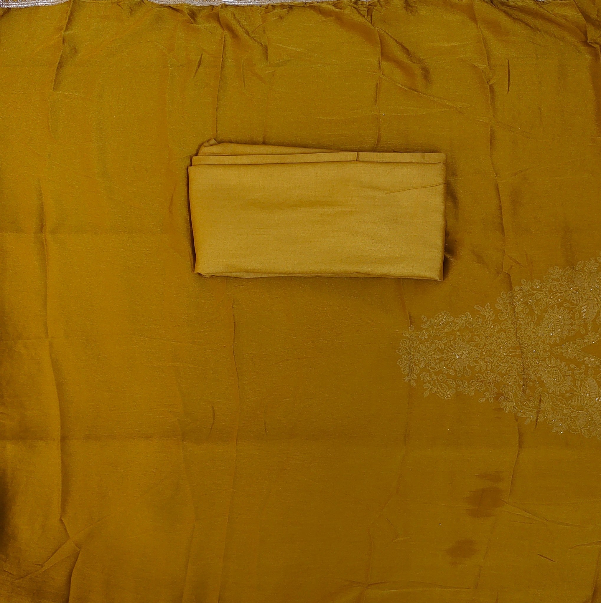 Amber Regal Exquisite Couture Suit