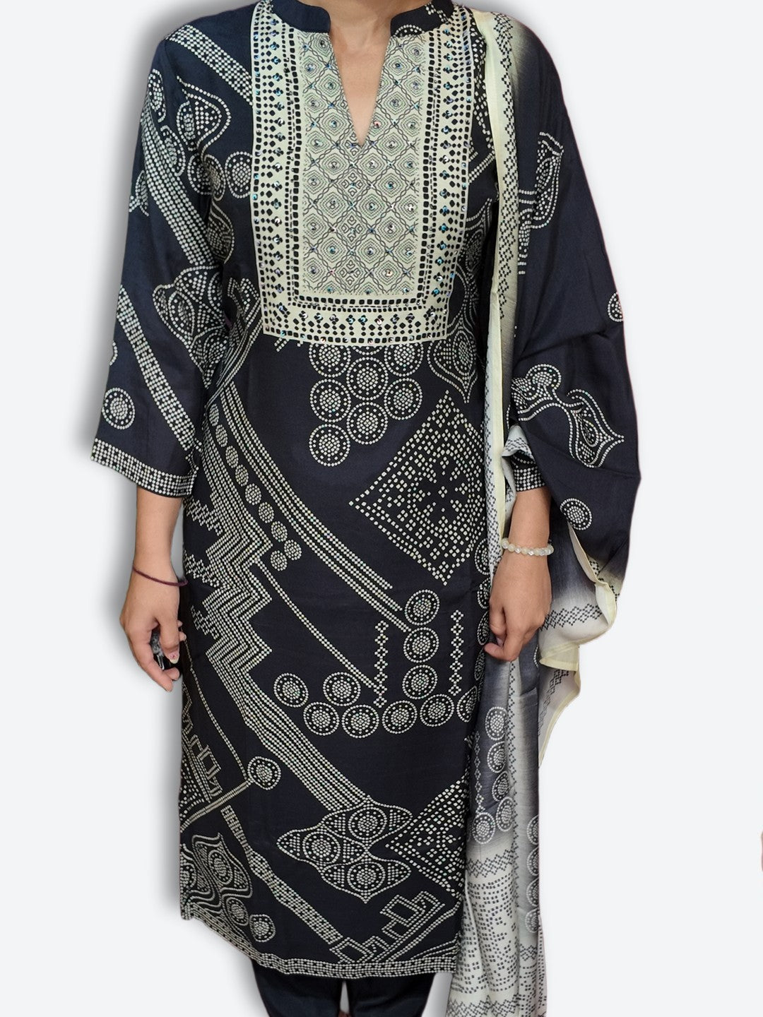 Onyx Regal Timeless Elegance Suit