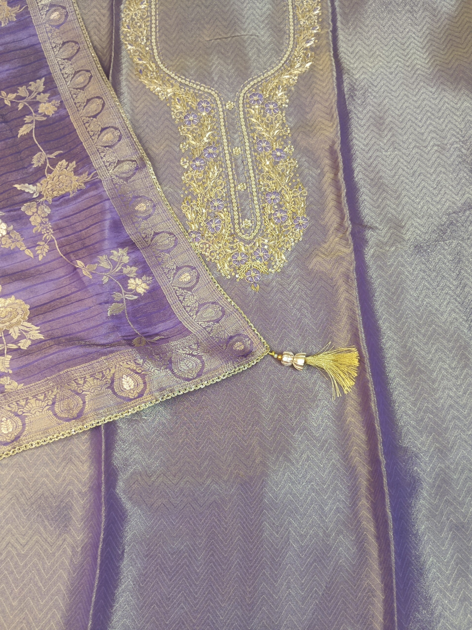 Elegant Blue and Gold Embroidered Kurta Set