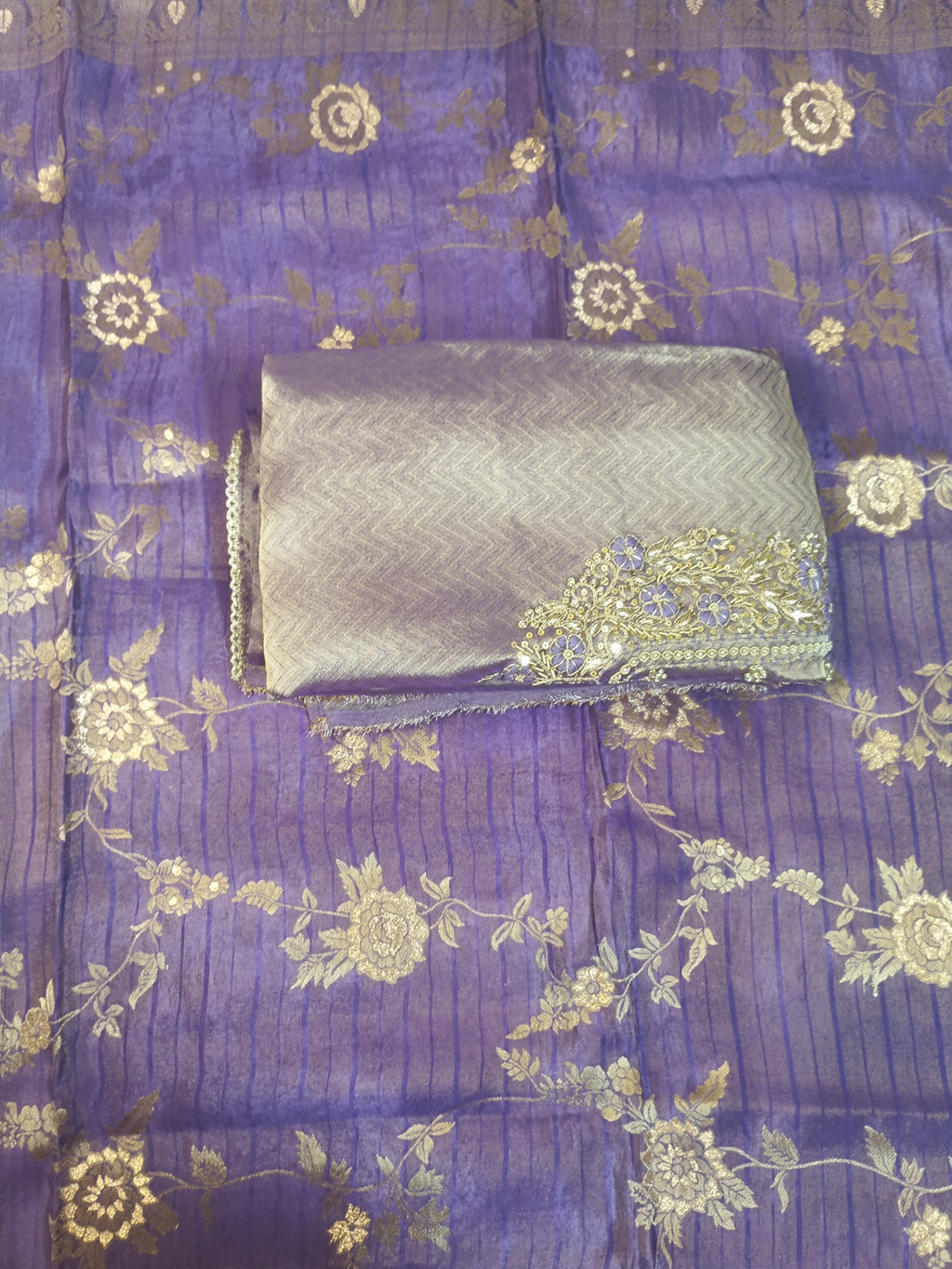 Elegant Blue and Gold Embroidered Kurta Set