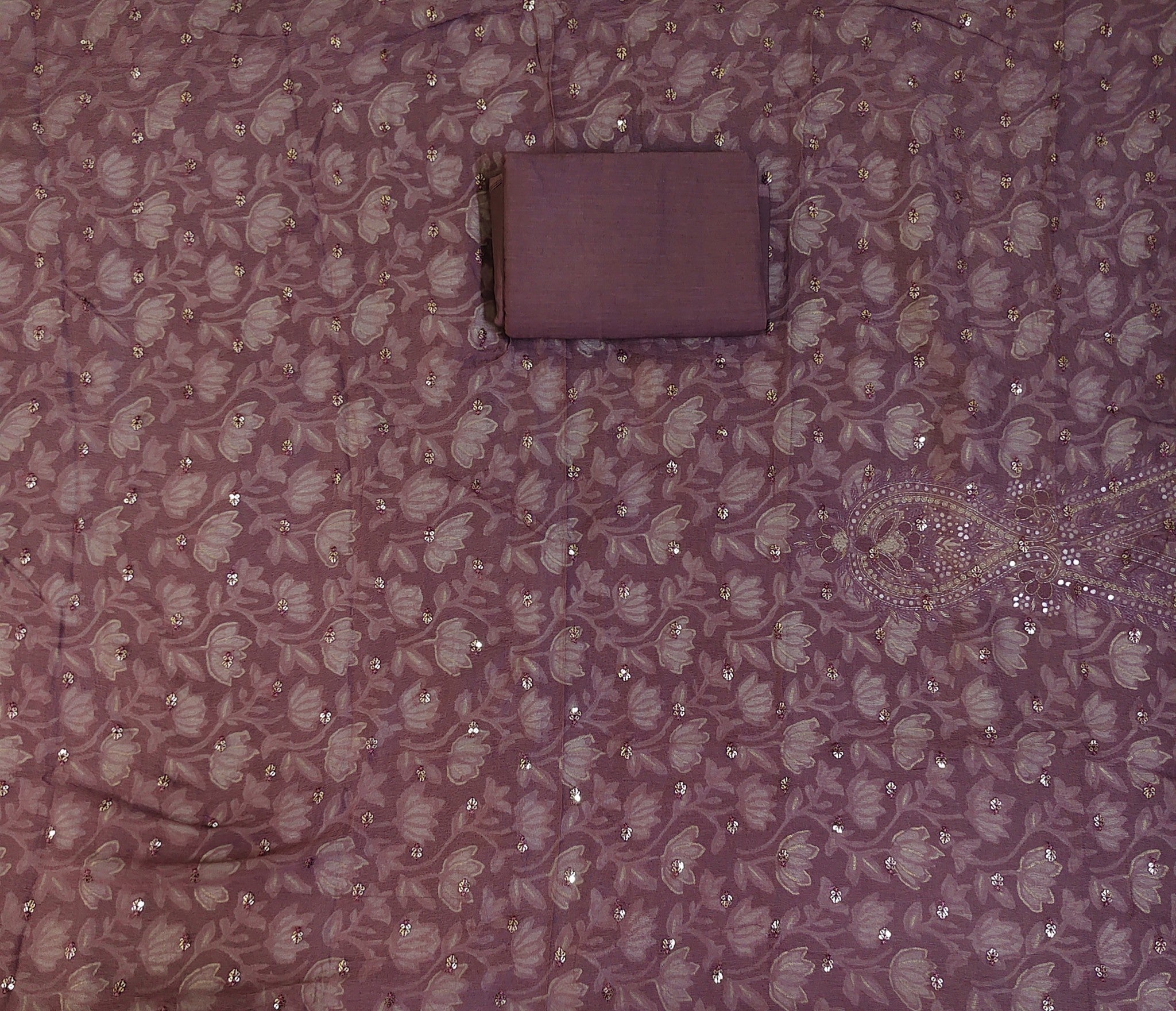 Orchid Regal Exquisite Charm Suit