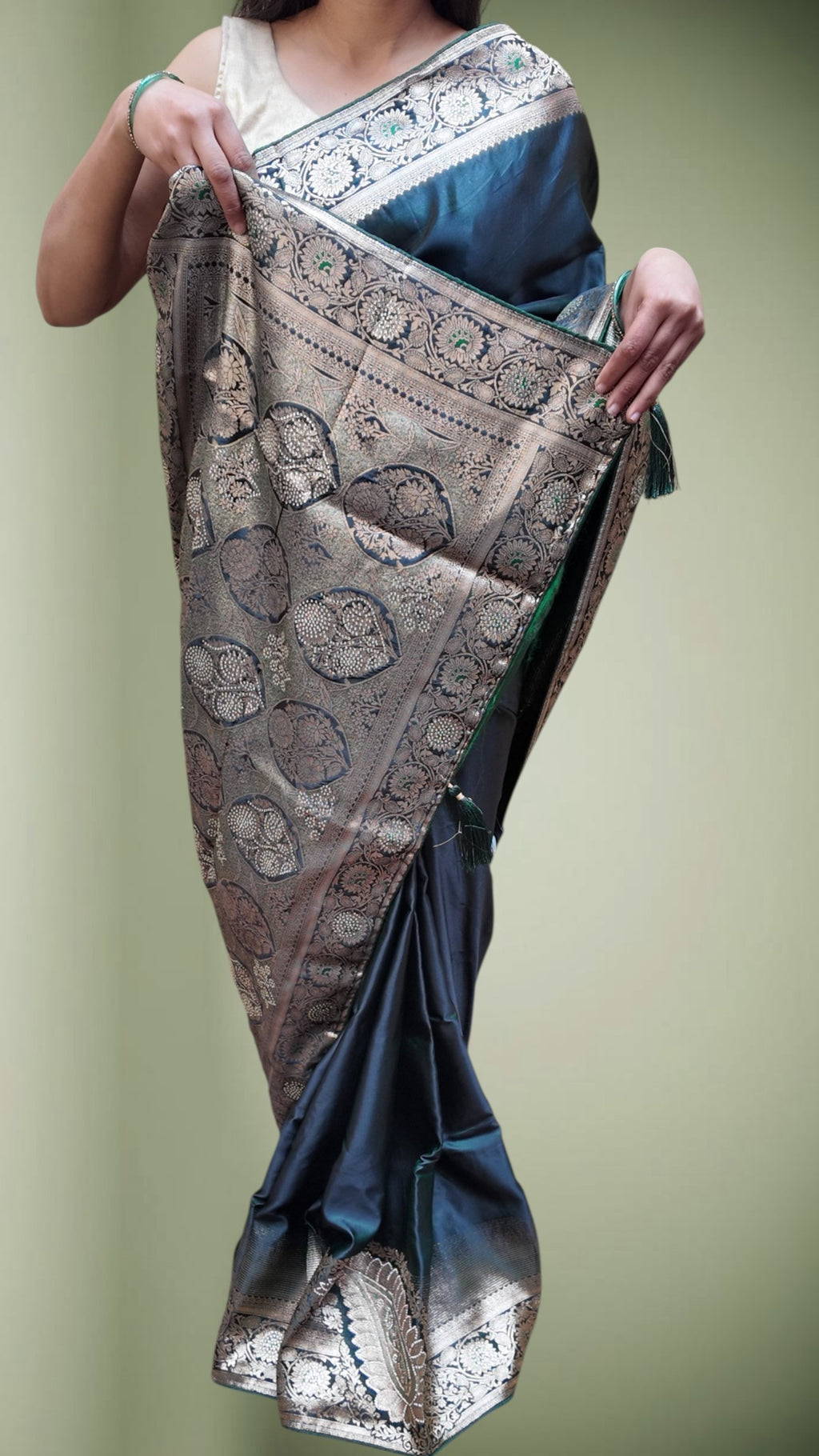 Emerald Regal Exquisite Heritage Saree