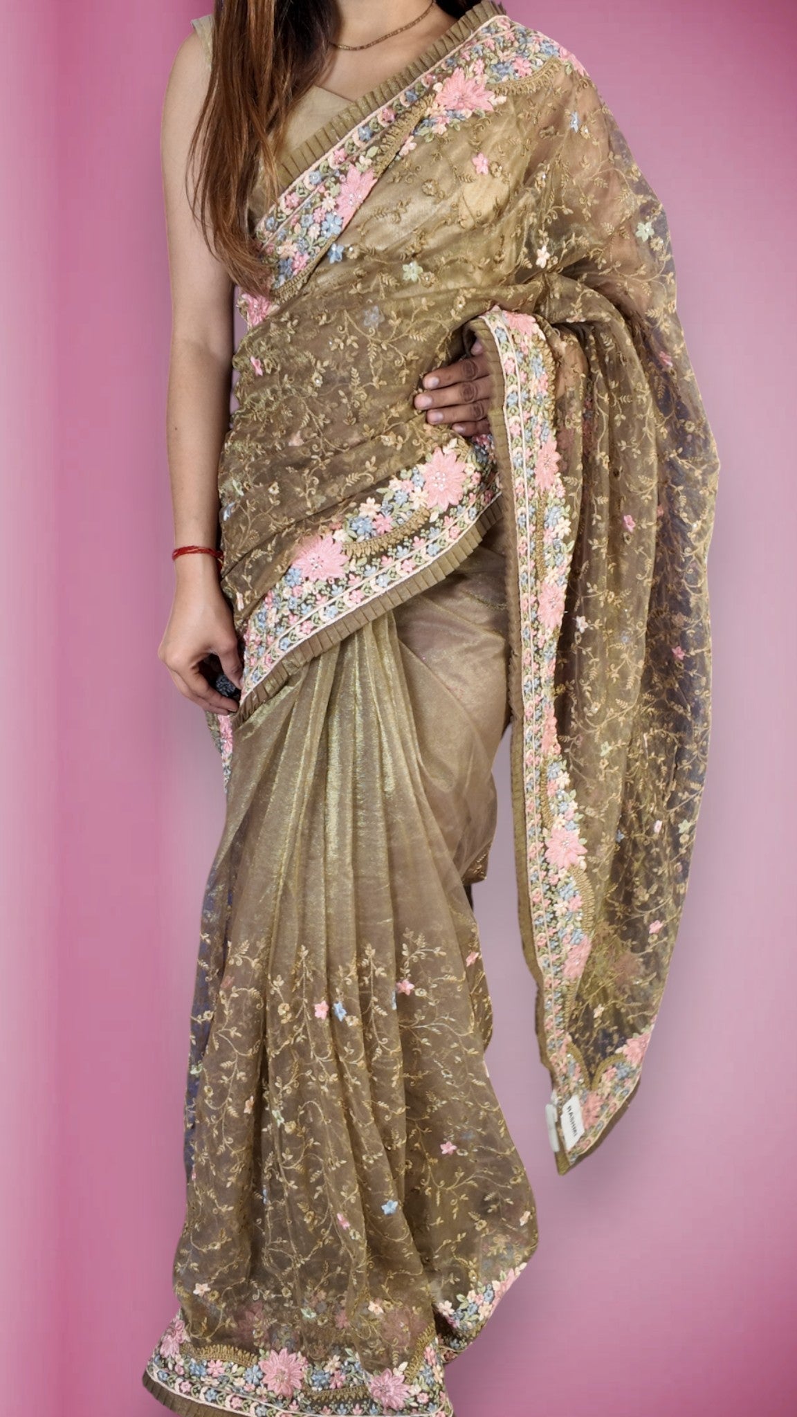 Champagne Regal Exquisite Bloom Saree
