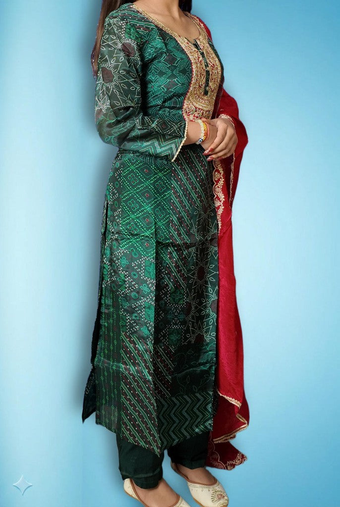 Emerald Regal Elegance Charm Suit