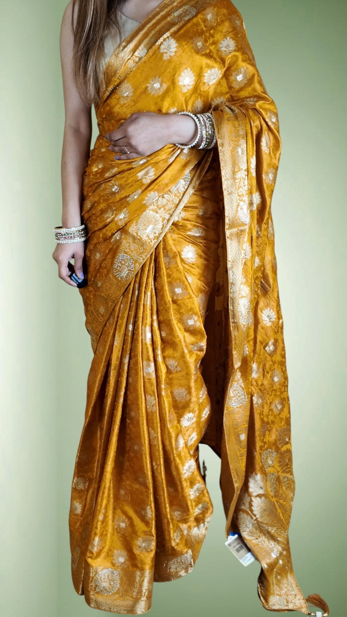 Pure Banarasi Silk Saree with Zari Butis & Pallu