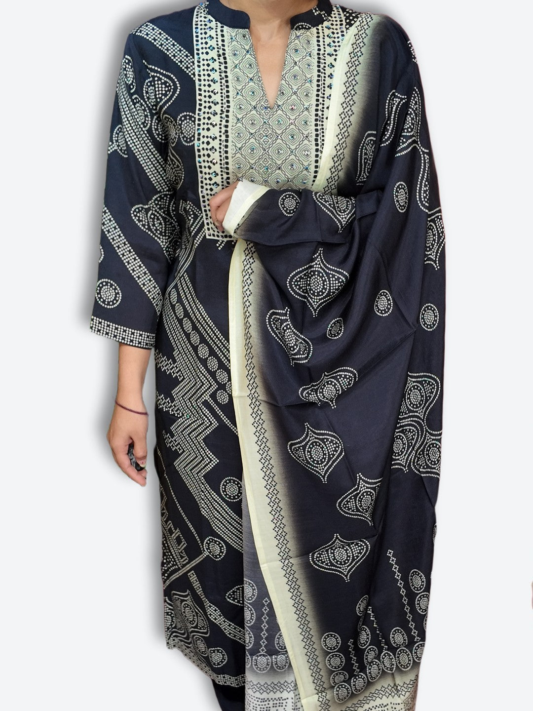 Onyx Regal Timeless Elegance Suit