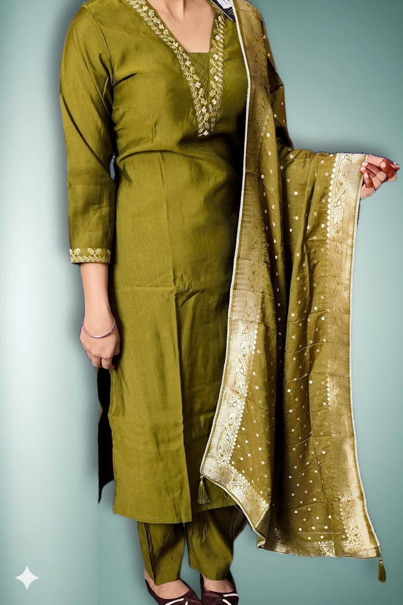 Jade Regal Timeless Elegance Suit
