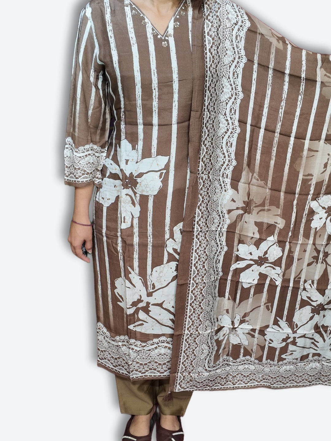 Chestnut Timeless Elegance Charm Suit