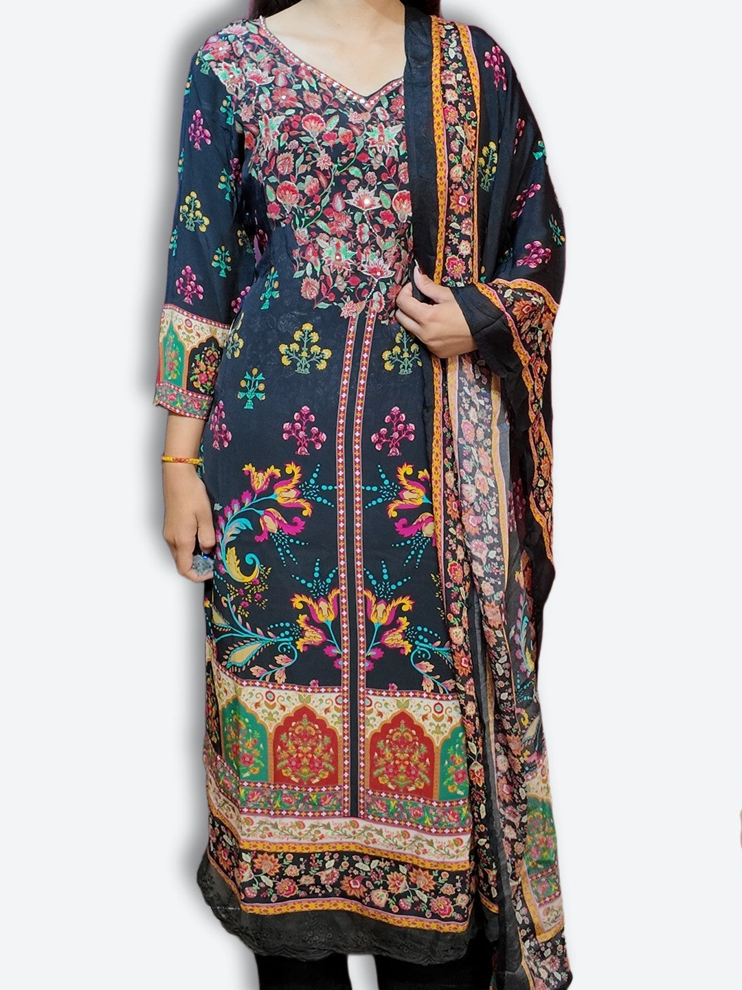 Onyx Regal Heritage Elegance Suit