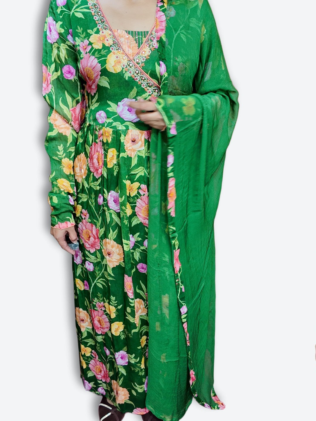 Emerald Regal Bloom Elegance Suit