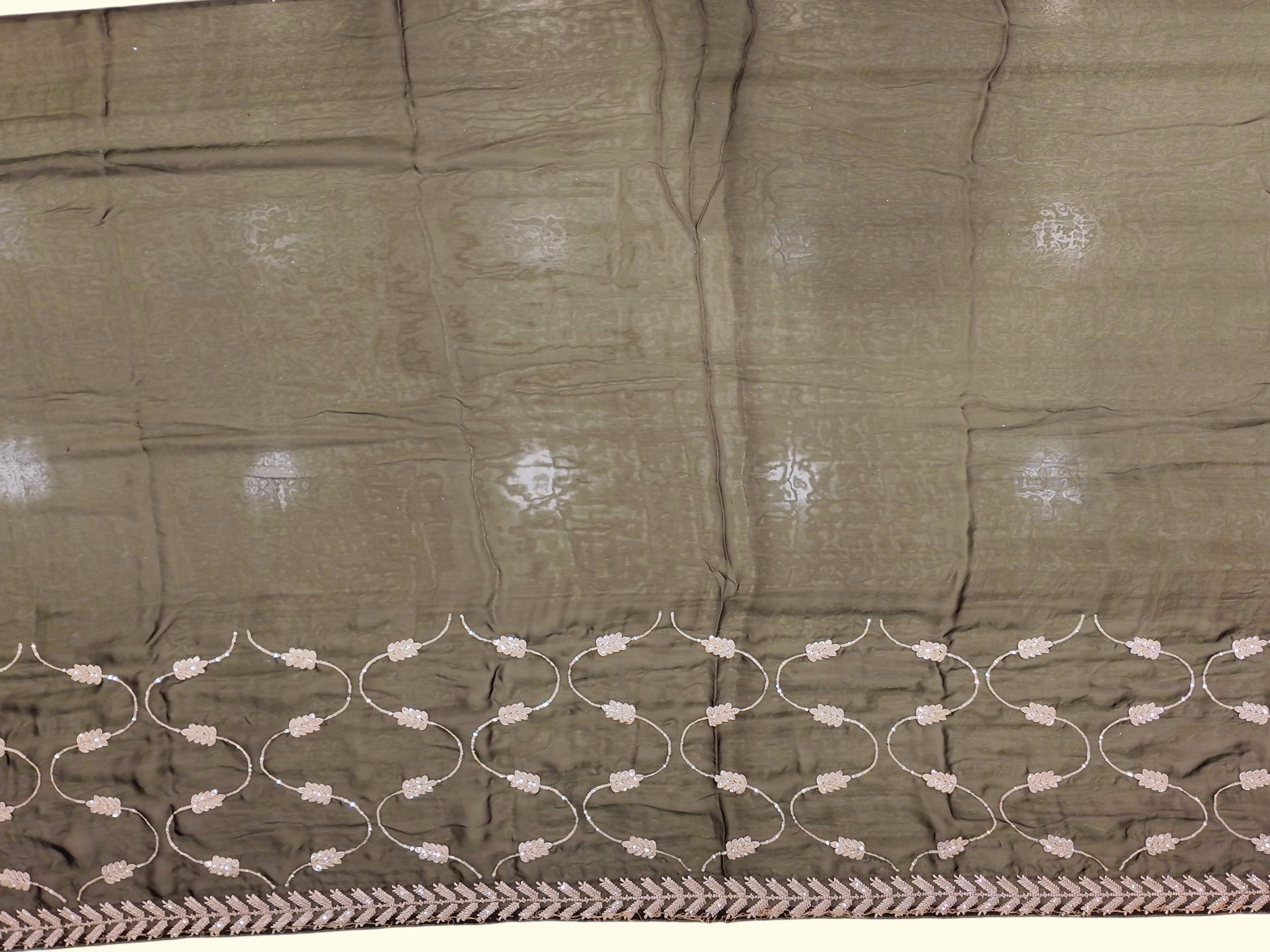 Barcode D0012512668 - Category 4_no_bg