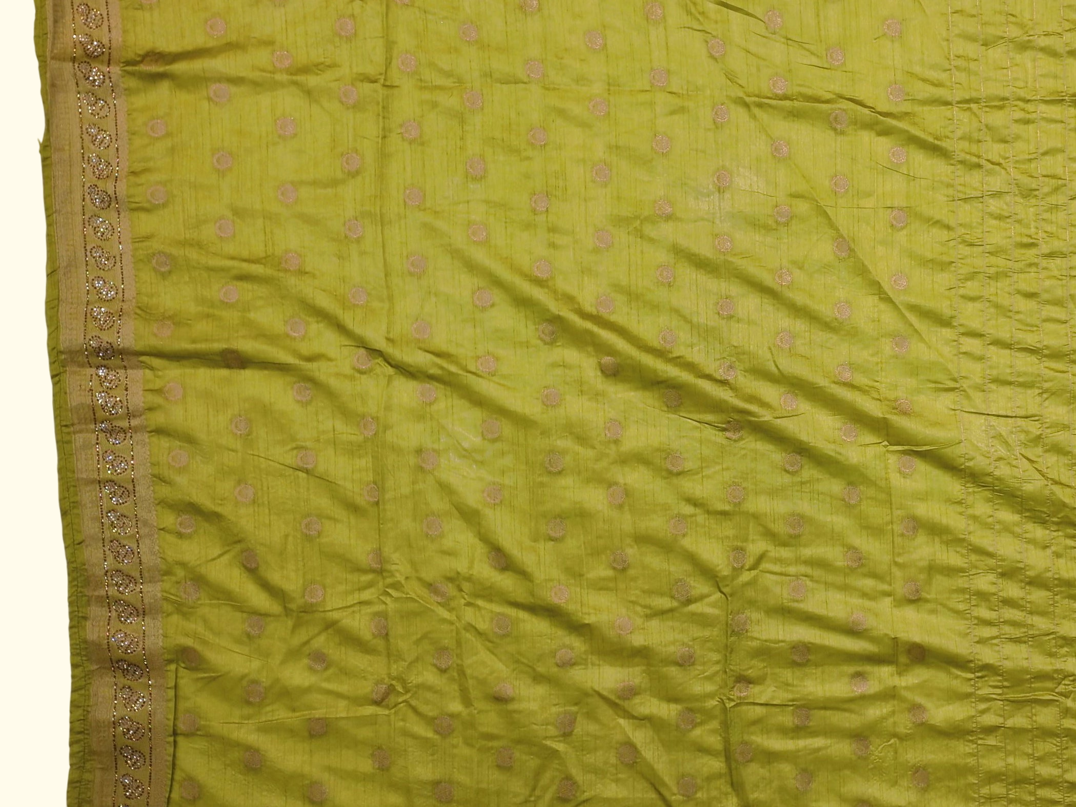 Barcode D0012515221 - Category 6_no_bg