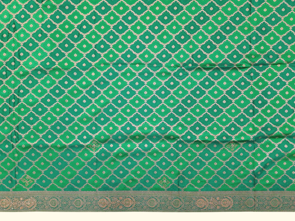 Barcode D0012517472 - Category 6_no_bg