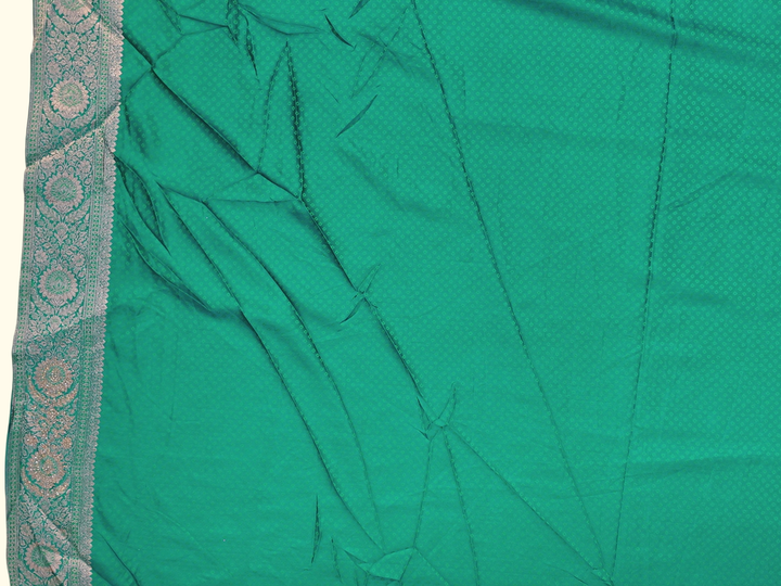 Barcode D0012517472 - Category 8_no_bg