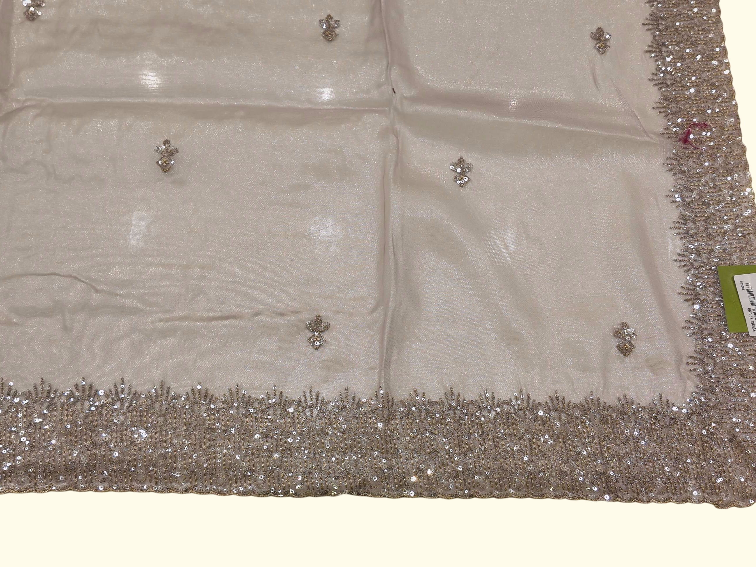 Barcode D0012518703 - Category 3_no_bg