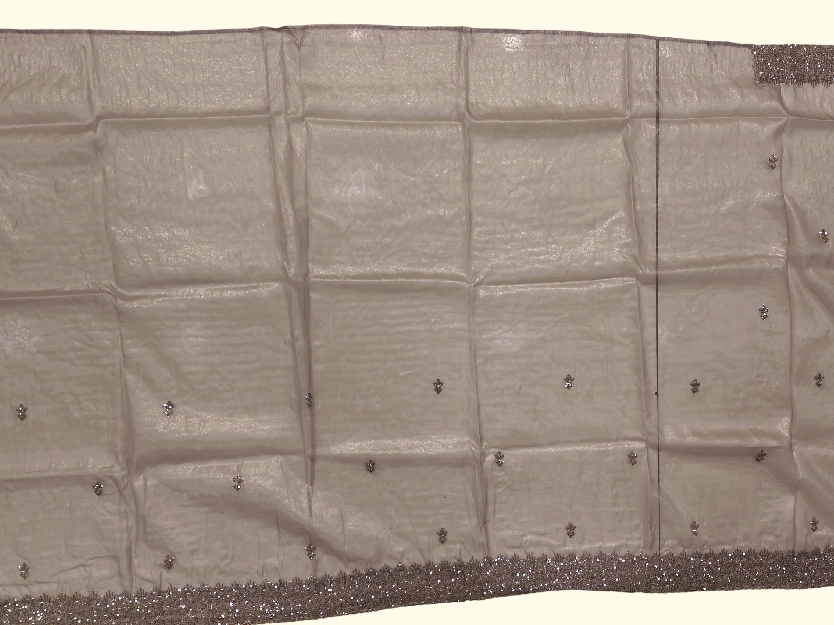 Barcode D0012518703 - Category 4_no_bg