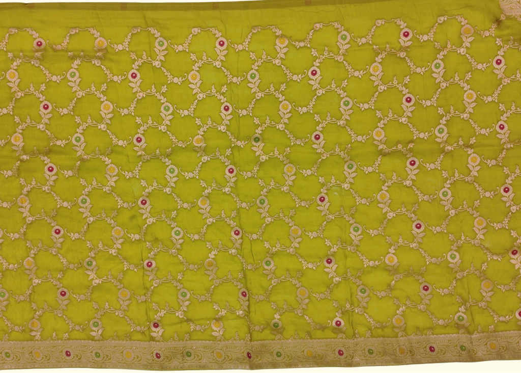 Barcode D0012519040 - Category 4_no_bg