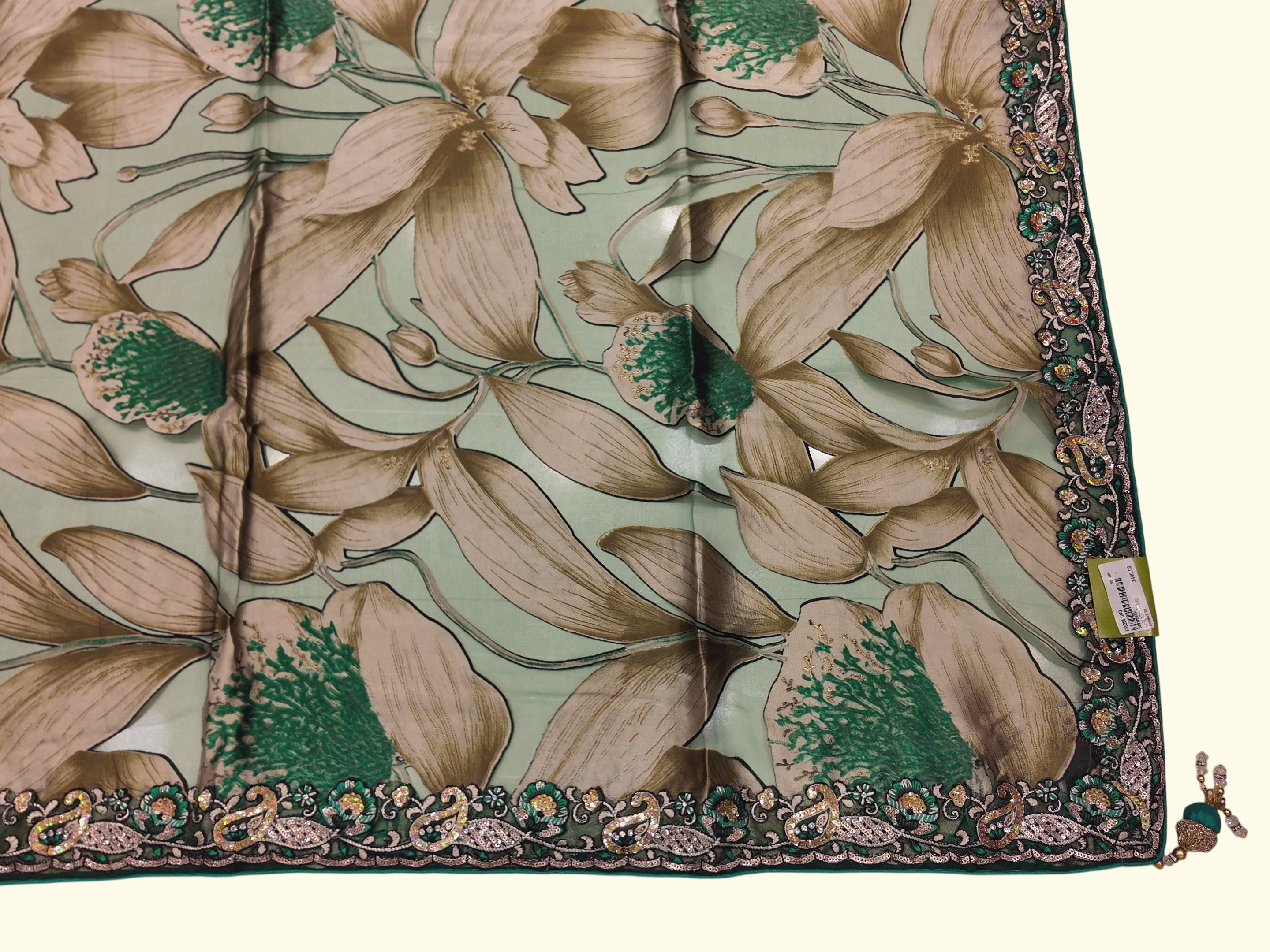 Barcode D001252357 - Category 3_no_bg