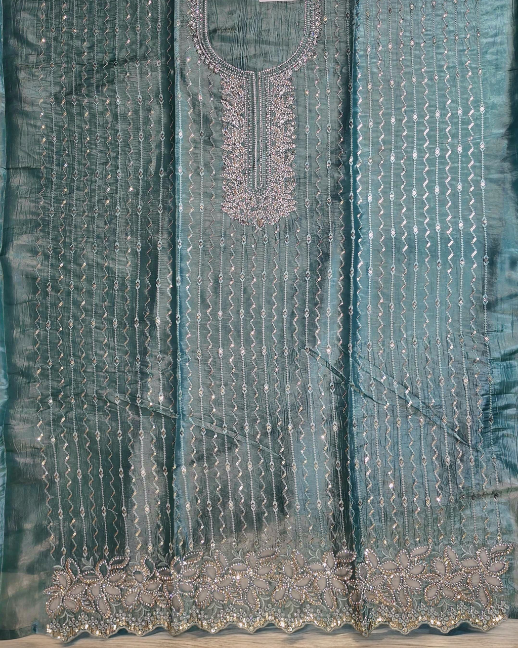 Barcode D0012523702 - Category 3_no_bg