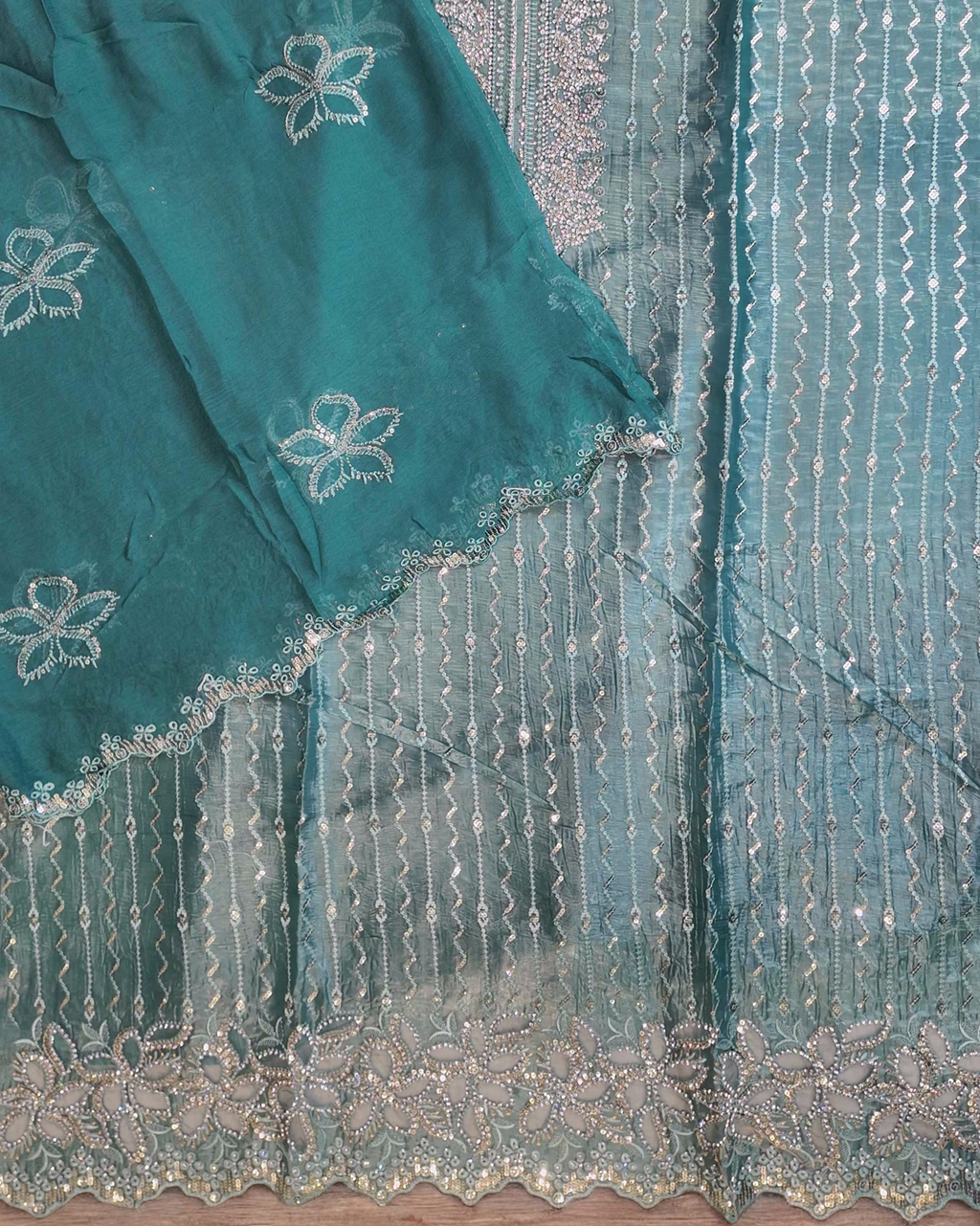 Barcode D0012523702 - Category 6_no_bg