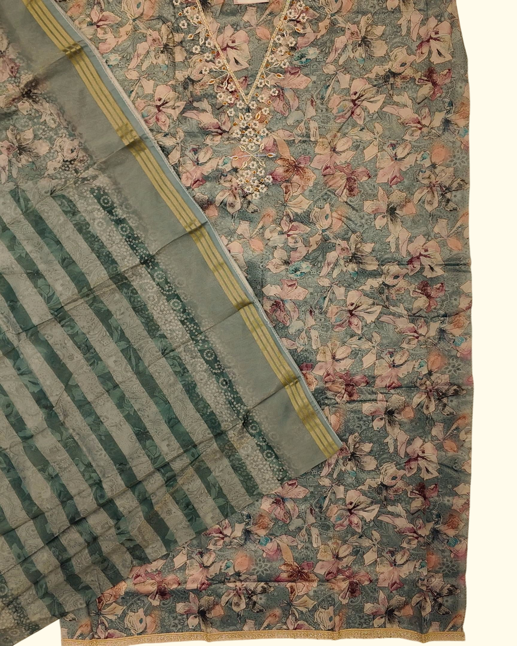 Barcode D001254536 - Category 2_no_bg