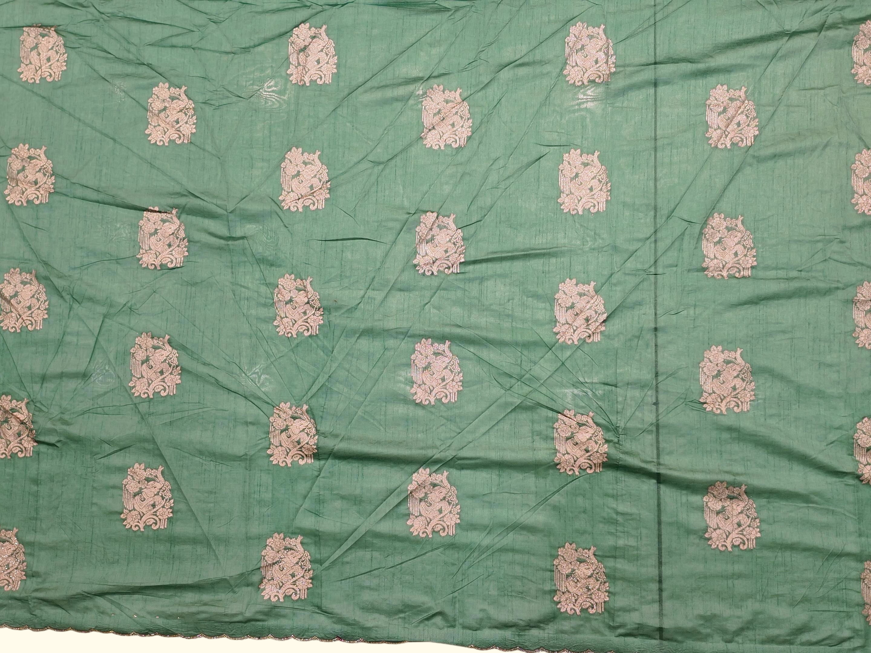 Barcode d0012512100 - Category 4_no_bg