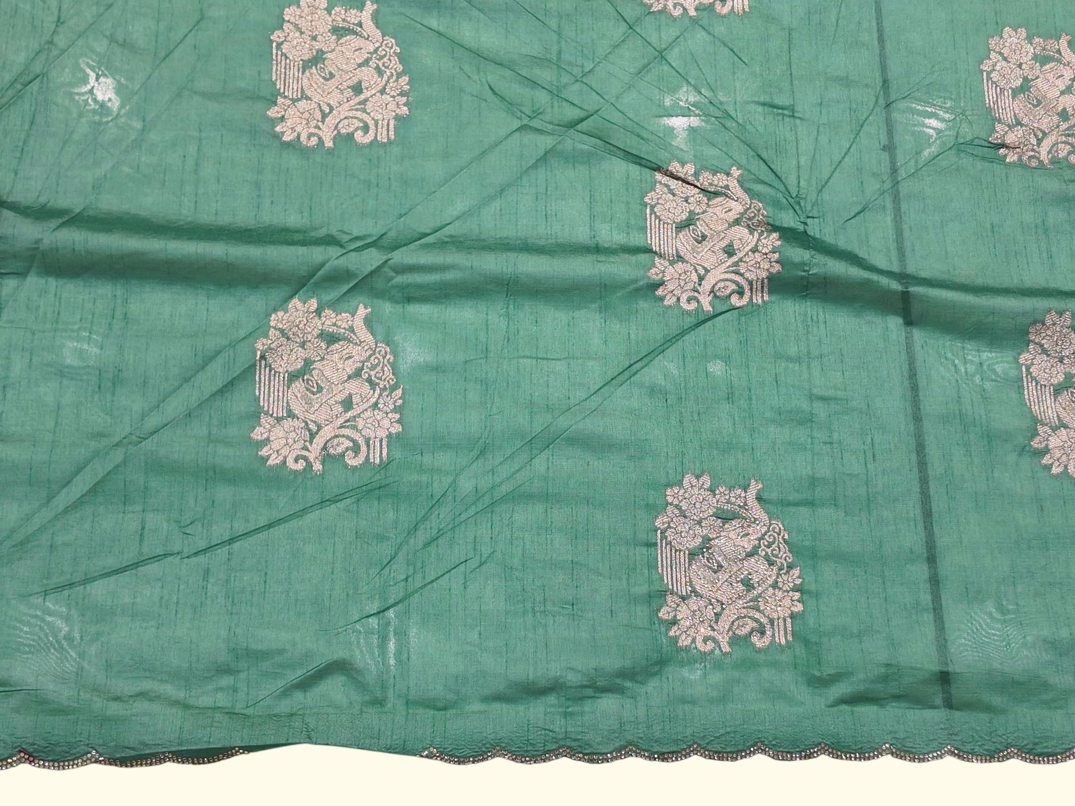 Barcode d0012512100 - Category 5_no_bg