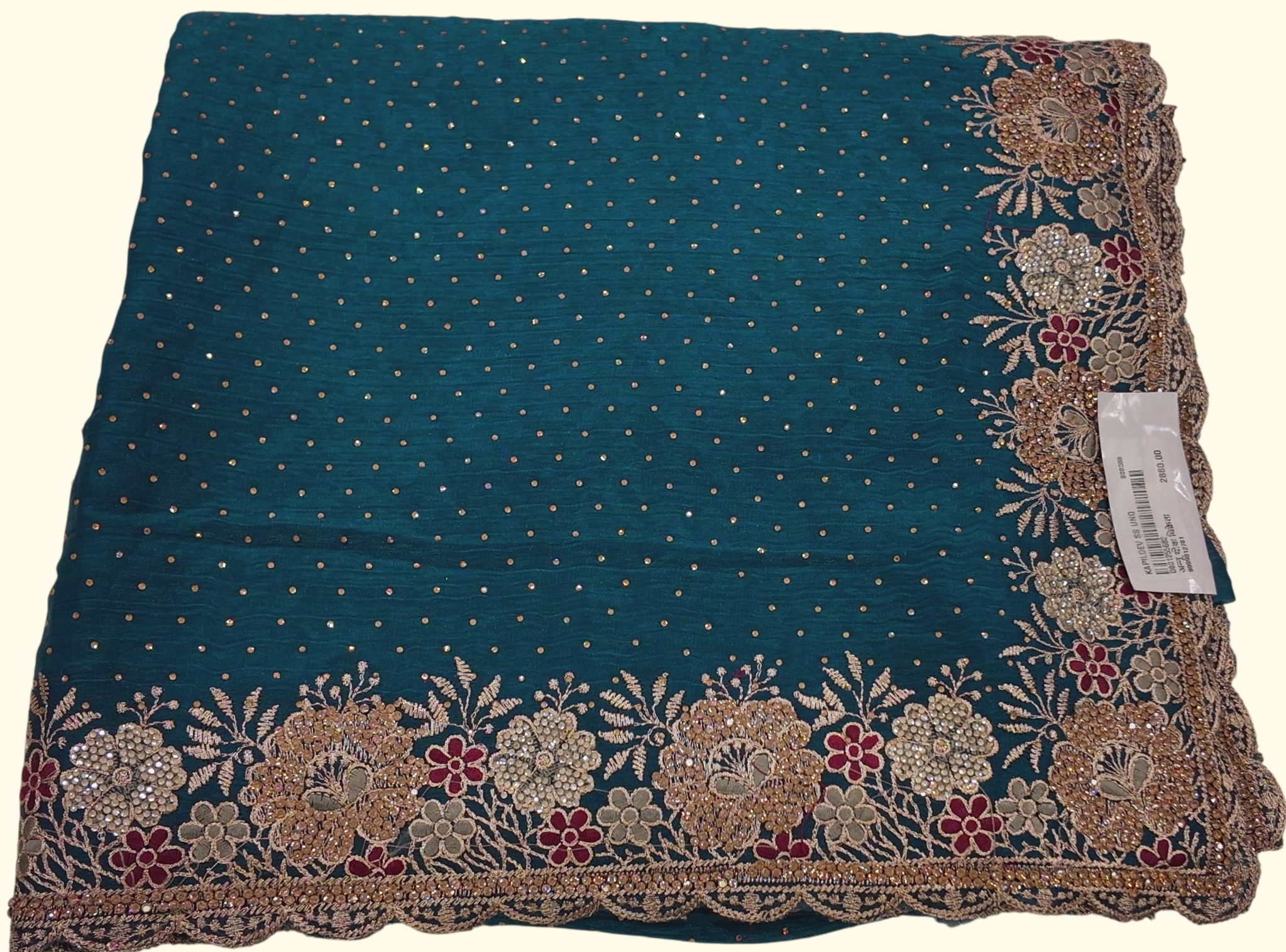 Radiant Floral Grandeur Saree for Festive Celebrations", - Image 1_no_bg