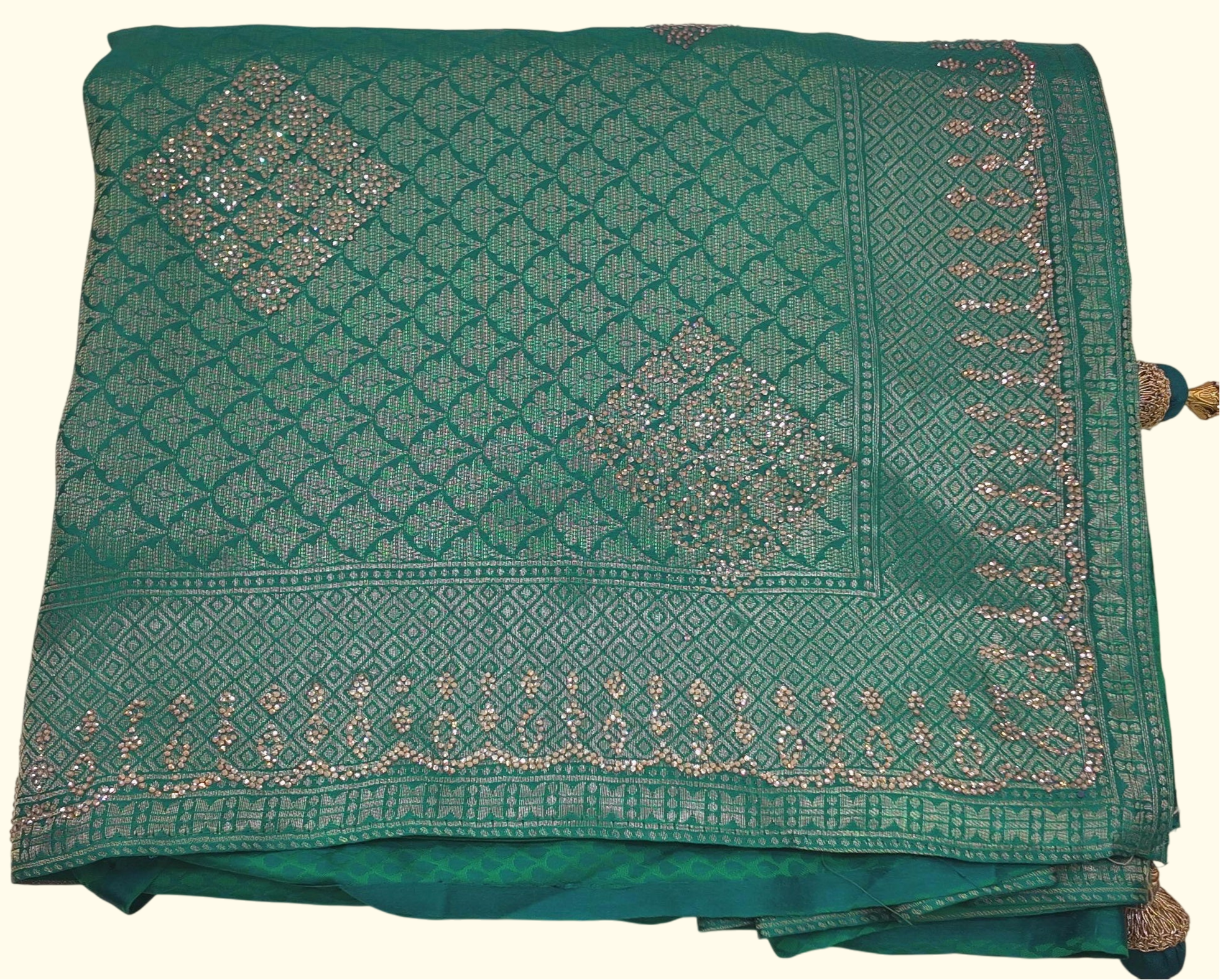 Vibrant Emerald Green Saree with Intricate Silver Detailing", - Image 1_no_bg