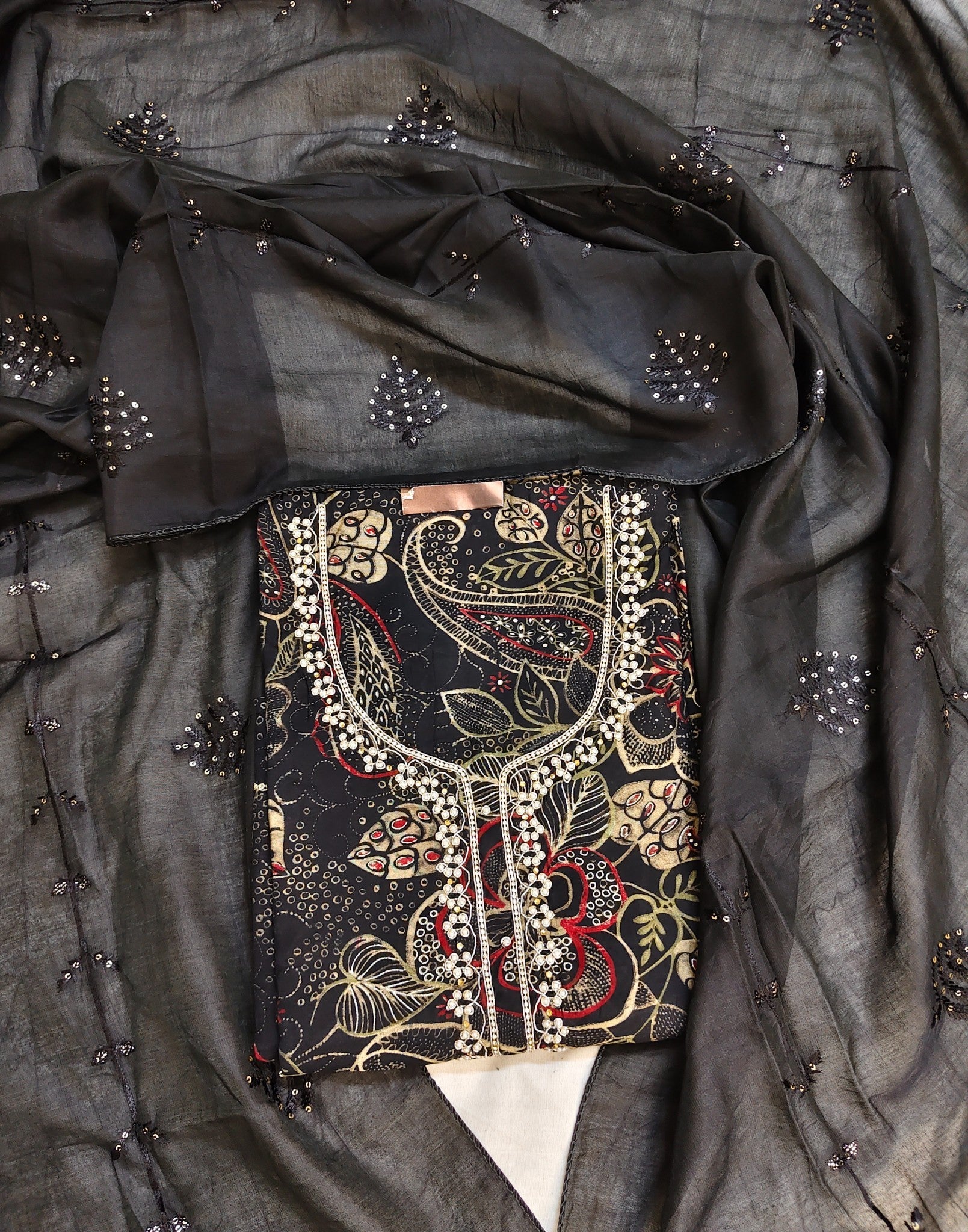 Onyx Regal Couture Charm Suit