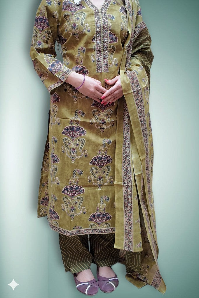 Saffron Regal Heritage Graceful Saree