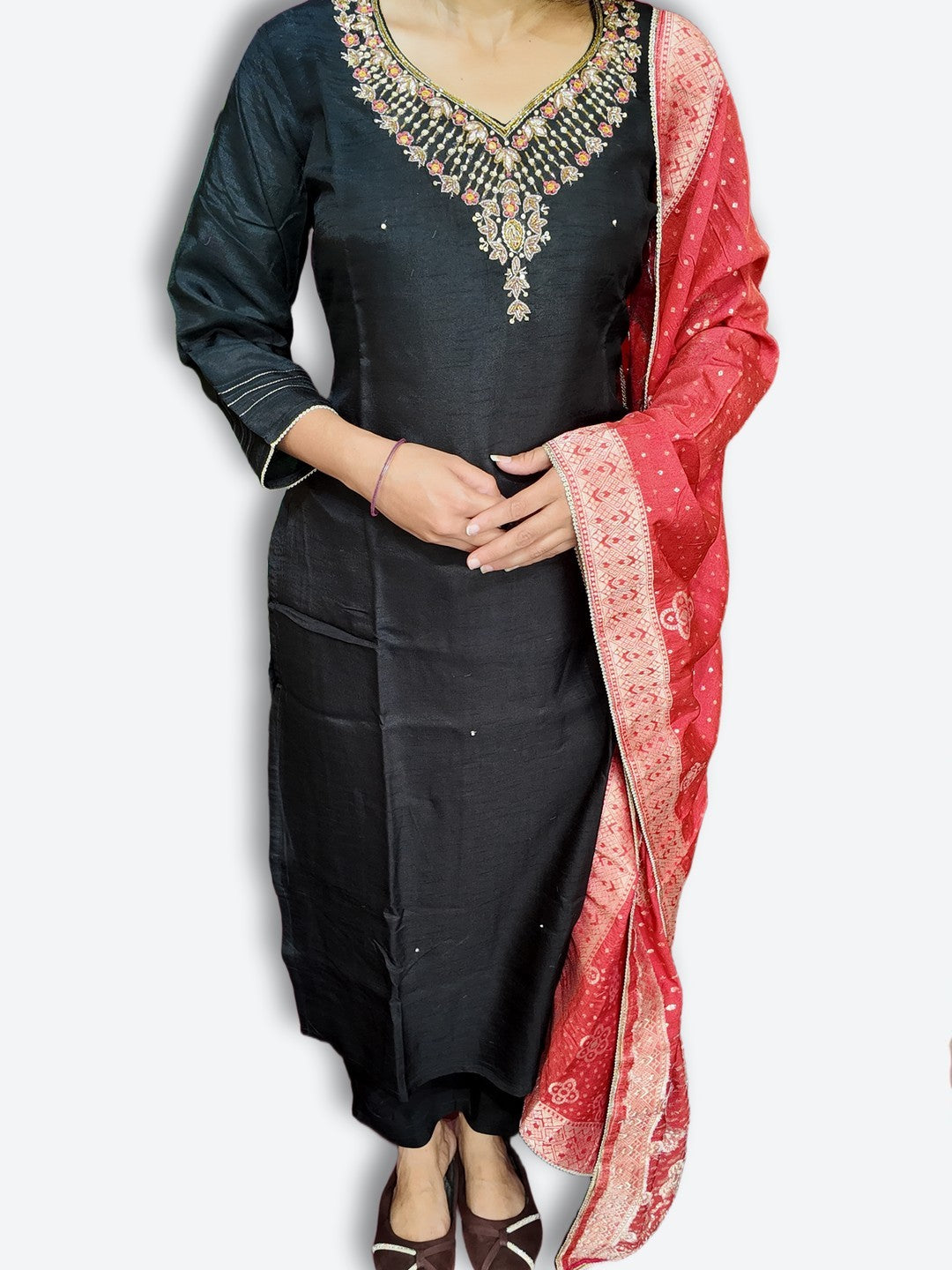 Onyx Regal Opulent Elegance Suit