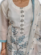Ivory Graceful Timeless Elegance Suit
