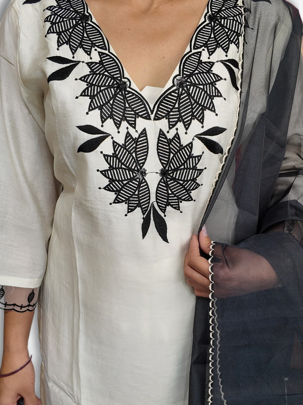 Ivory Regal Timeless Elegance Suit