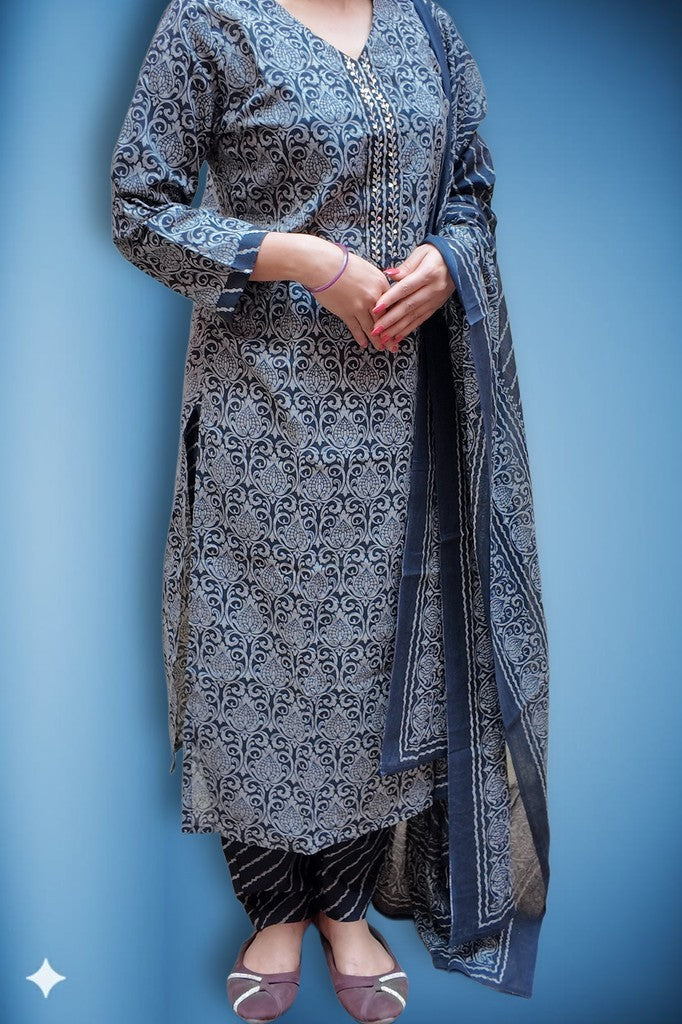 Sapphire Regal Timeless Elegance Suit
