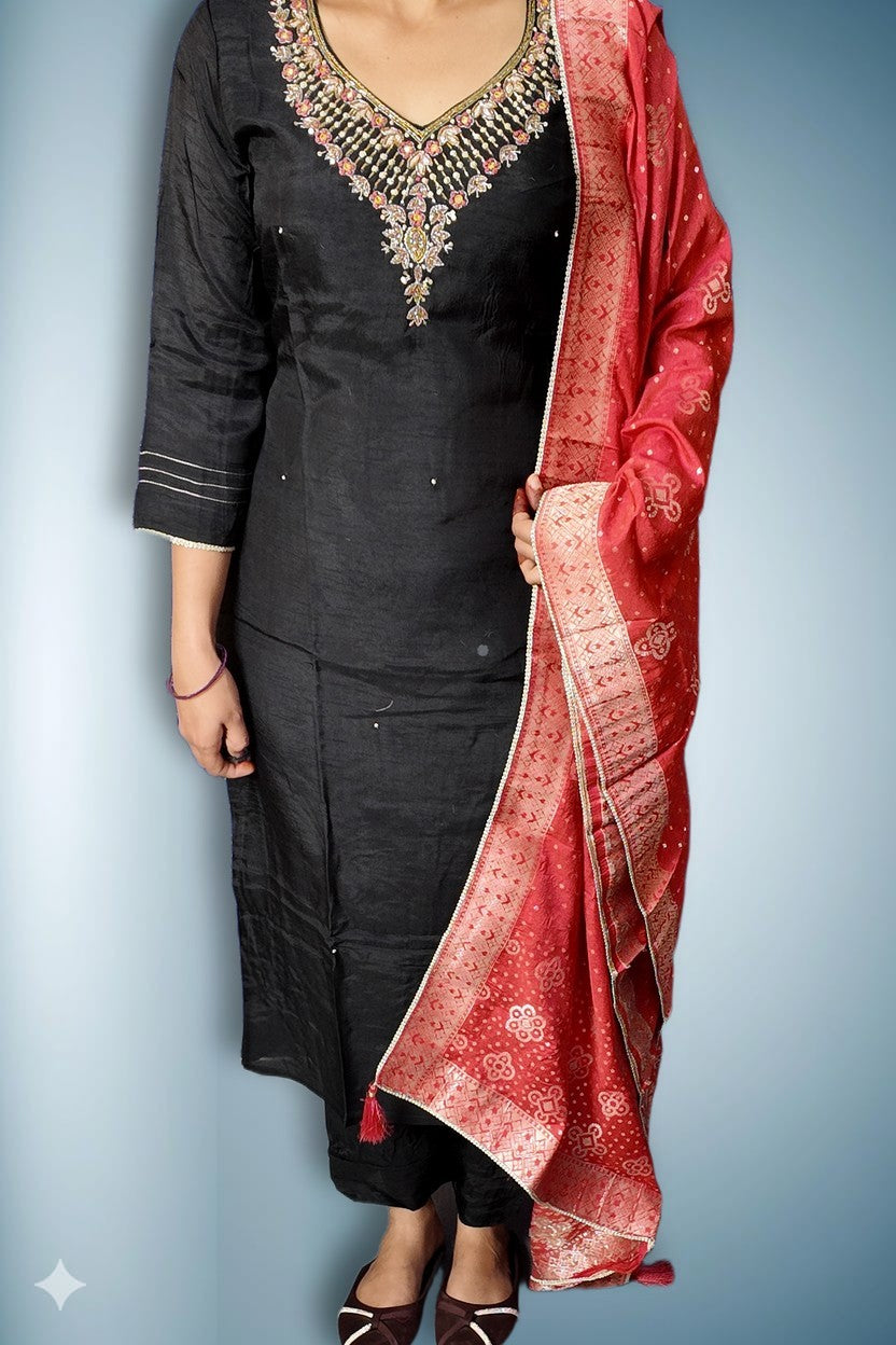 Onyx Regal Opulent Elegance Suit