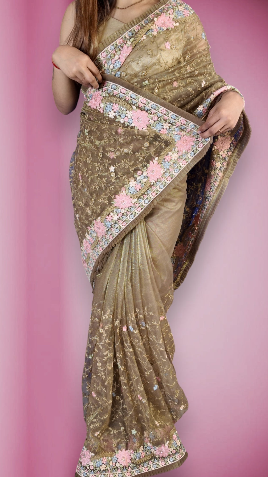 Champagne Regal Exquisite Bloom Saree