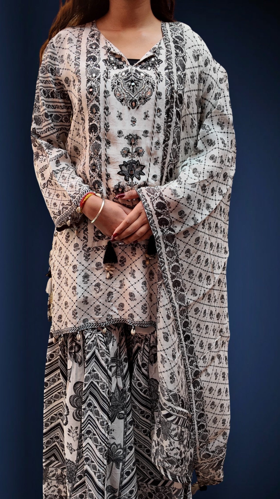 Ivory Timeless Elegance Classic Suit