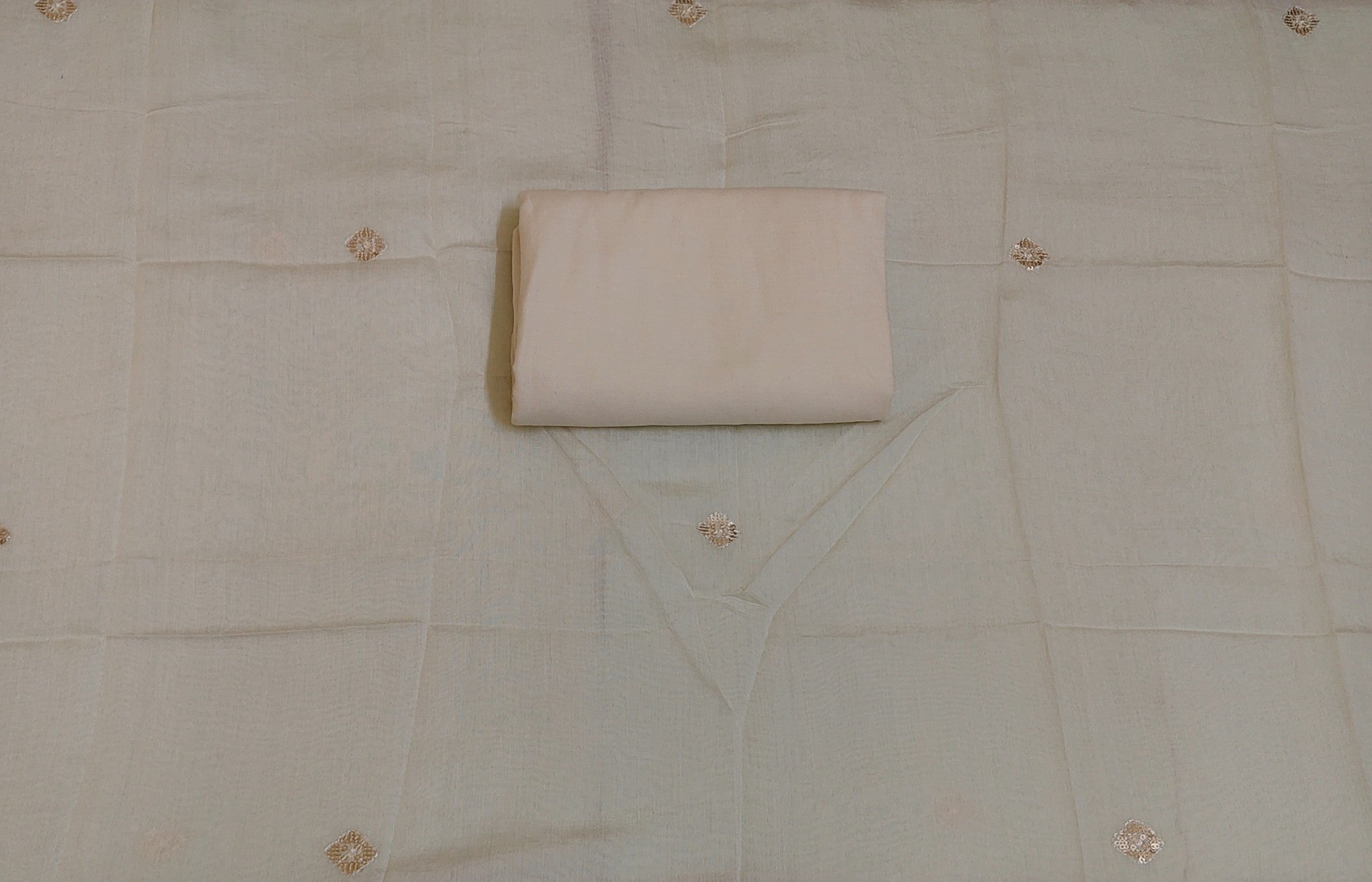 Ivory Regal Bloom Elegance Suit