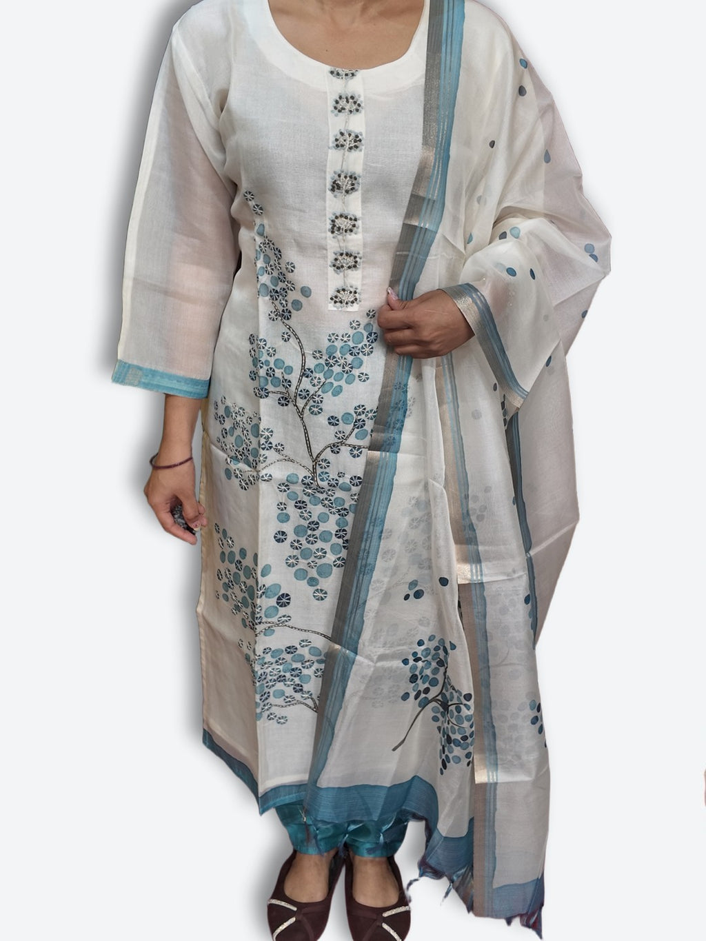 Ivory Graceful Timeless Elegance Suit