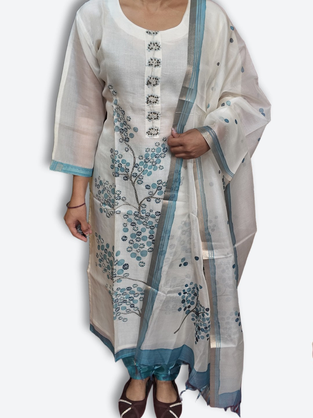 Ivory Graceful Timeless Elegance Suit