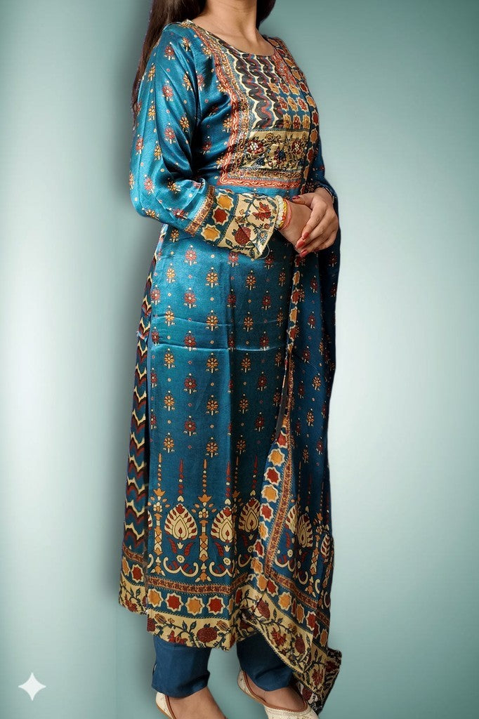 Sapphire Regal Heritage Luxe Suit