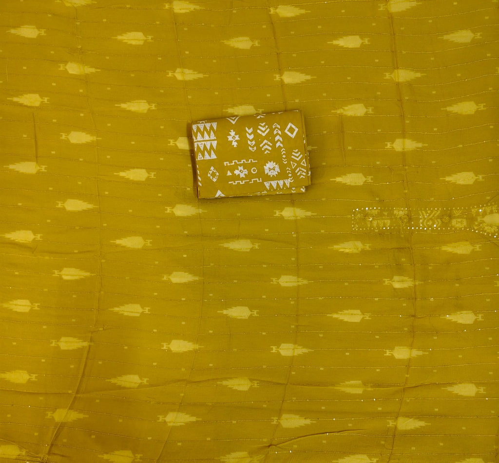 Amber Regal Elegance Charm Suit