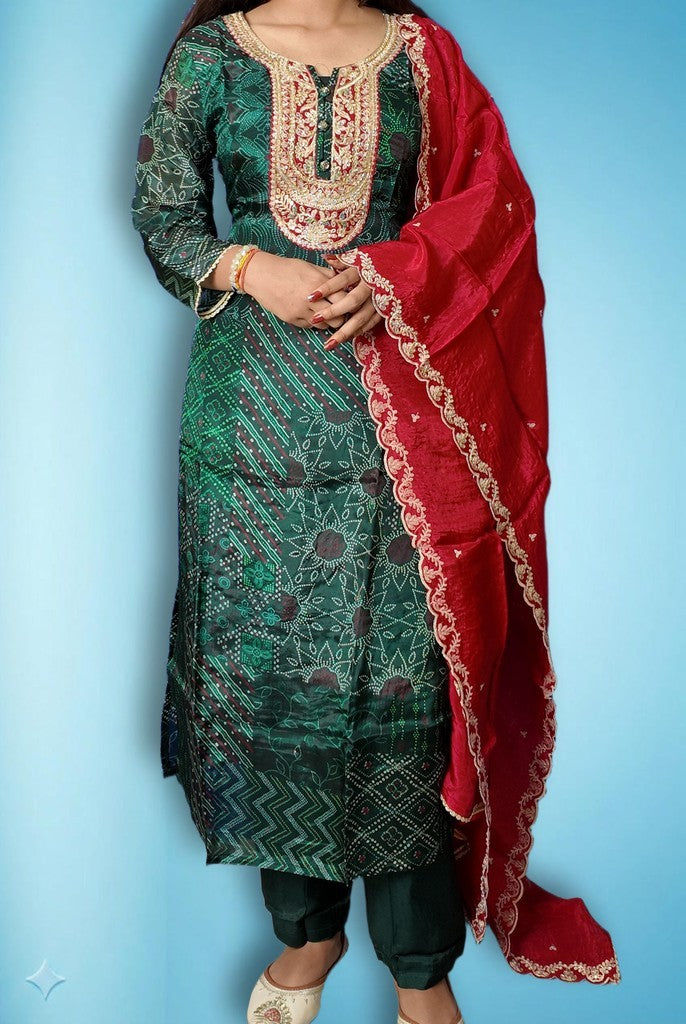 Emerald Regal Elegance Charm Suit