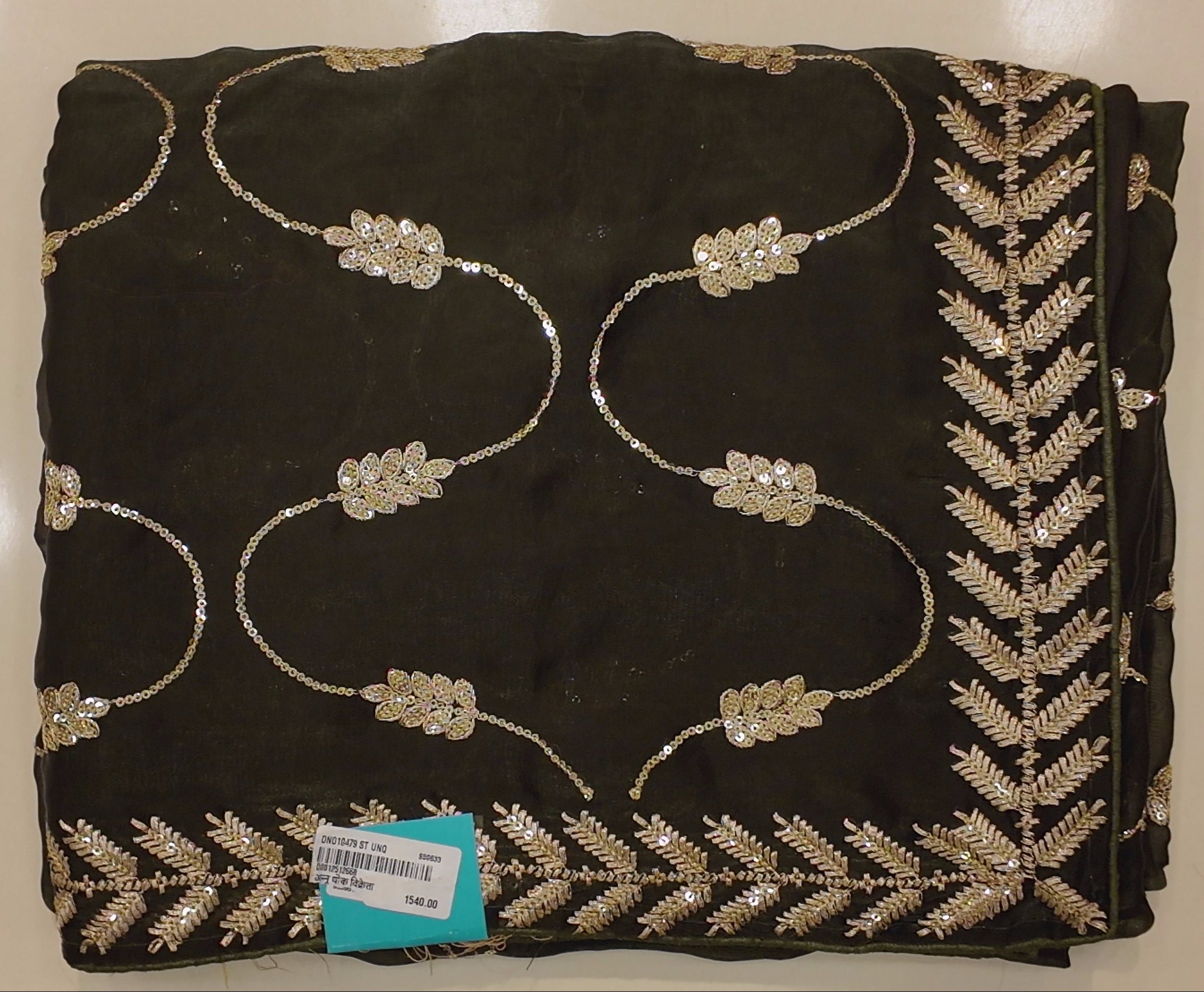 Opulent Black Saree with Intricate Sequin Embroidery",